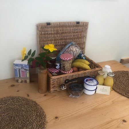 Lyme Clifftop Hideaway Lyme Regis Esterno foto